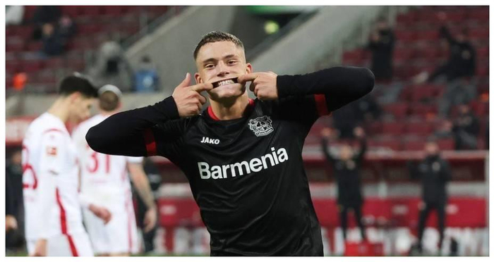 皇冠体育官网- 从浙江队围绕德国杯主帅复盘到今晚斯图加特调整名单以备荷甲，今晨达拉斯独行侠单刀错失